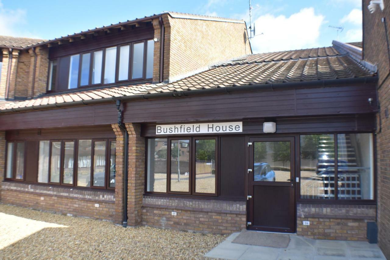 Bushfield House Apartment Peterborough Exterior photo